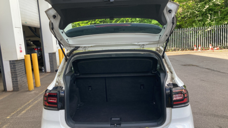 Volkswagen T-Cross 1.0 TSI 115 SE 5dr Petrol Estate